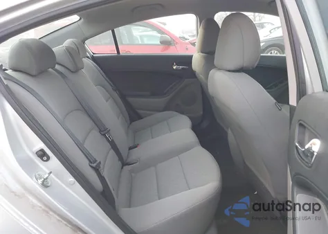 2015 Kia Forte Lx z USA, uszkodzony, nr VIN KNAFK4A69F5368247